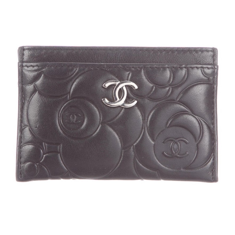 CHANEL Brand New Carmella card case rare, price is firm.